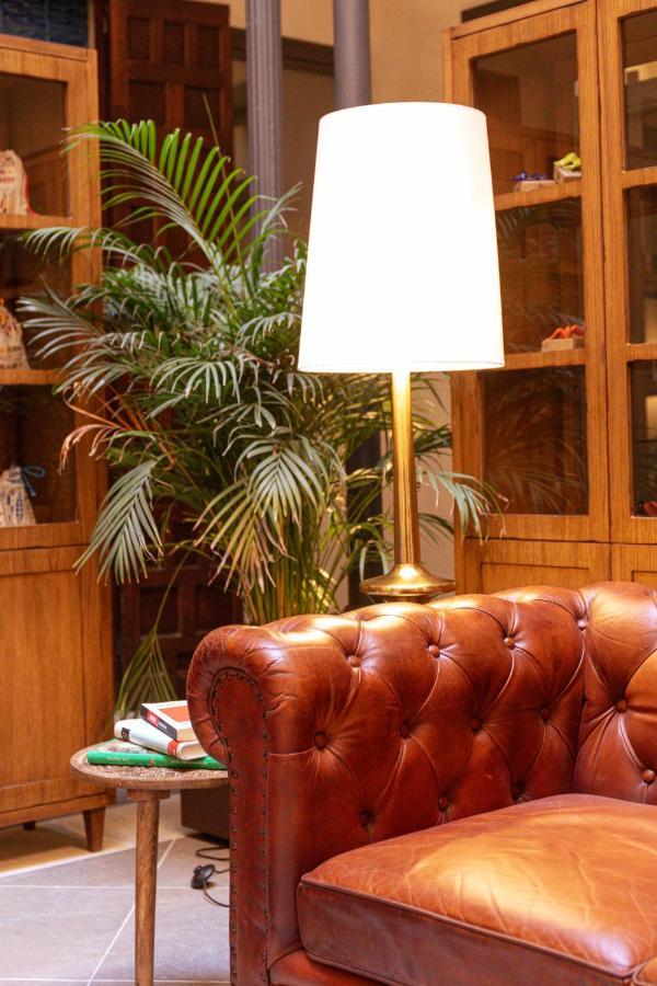 Casa Alhaja By Shiadu Hotel Seville Ngoại thất bức ảnh